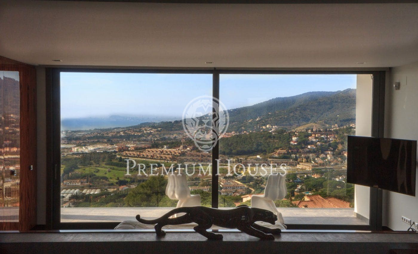 5 bedroom Villa for sale in Cabrils with pool garage - € 3,470,000 (Ref: 10109721)