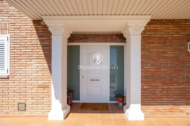 Chalet de 6 habitaciones en Teià en venta con garaje - 1.350.000 € (Ref: 10120237)