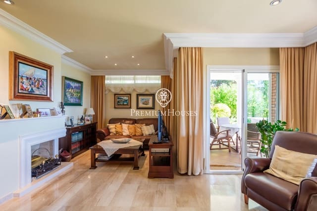 Chalet de 6 habitaciones en Teià en venta con garaje - 1.350.000 € (Ref: 10120237)