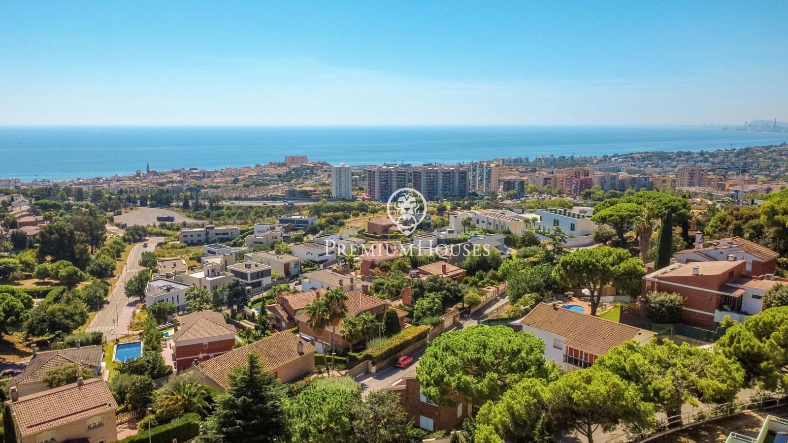 6 bedroom Villa for sale in Teia with garage - € 1,350,000 (Ref: 10120237)