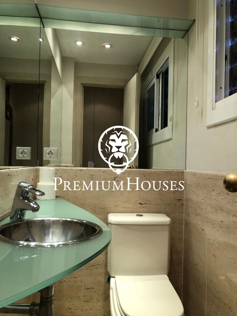 Chalet de 4 habitaciones en Alella en alquiler con piscina - 4.000 € (Ref: 10129523)