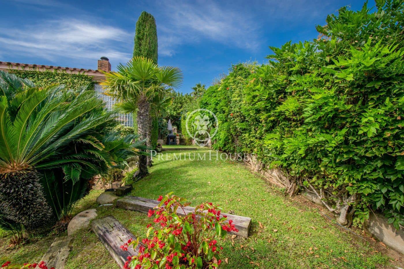 5 soveværelse Villa til salg i Calella med swimmingpool garage - € 1.150.000 (Ref: 10139748)