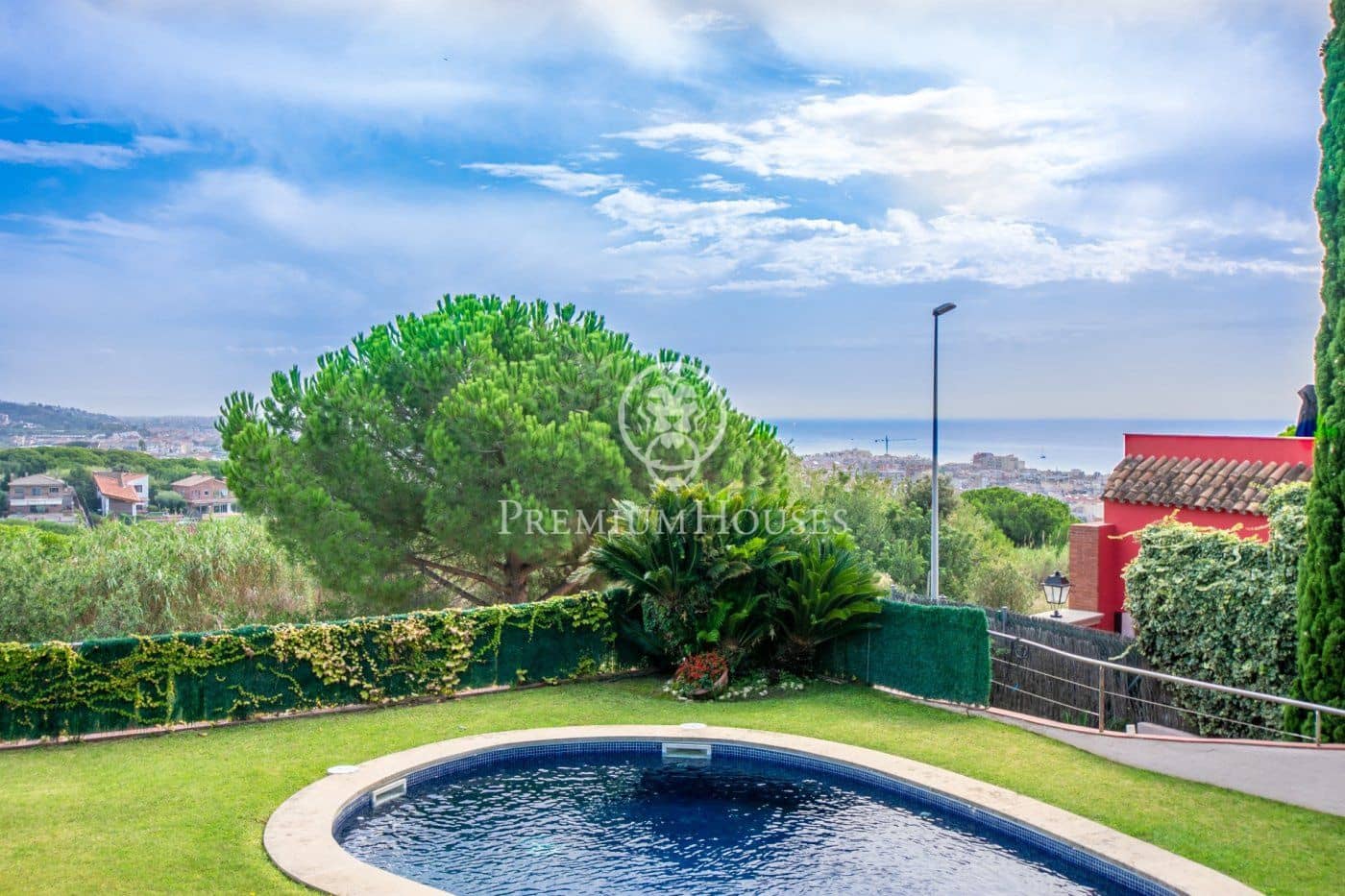 5 soveværelse Villa til salg i Calella med swimmingpool garage - € 1.150.000 (Ref: 10139748)