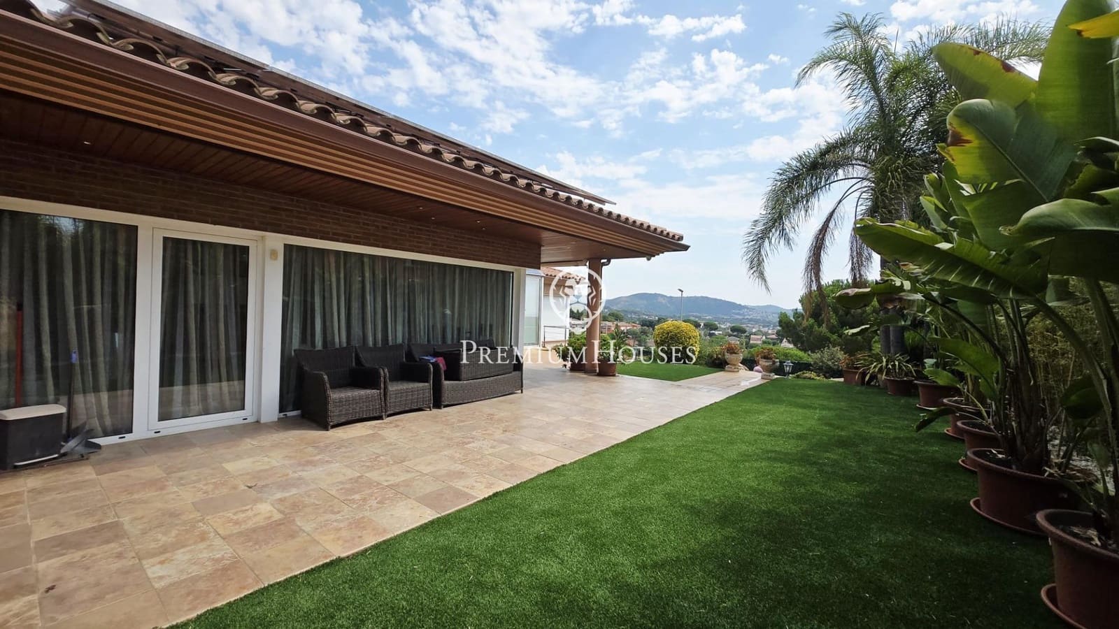 5 soveværelse Villa til salg i Calella med swimmingpool garage - € 1.150.000 (Ref: 10139748)