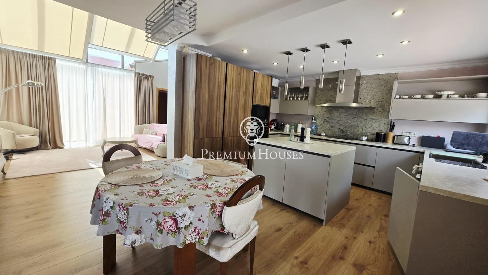 5 soveværelse Villa til salg i Calella med swimmingpool garage - € 1.150.000 (Ref: 10139748)