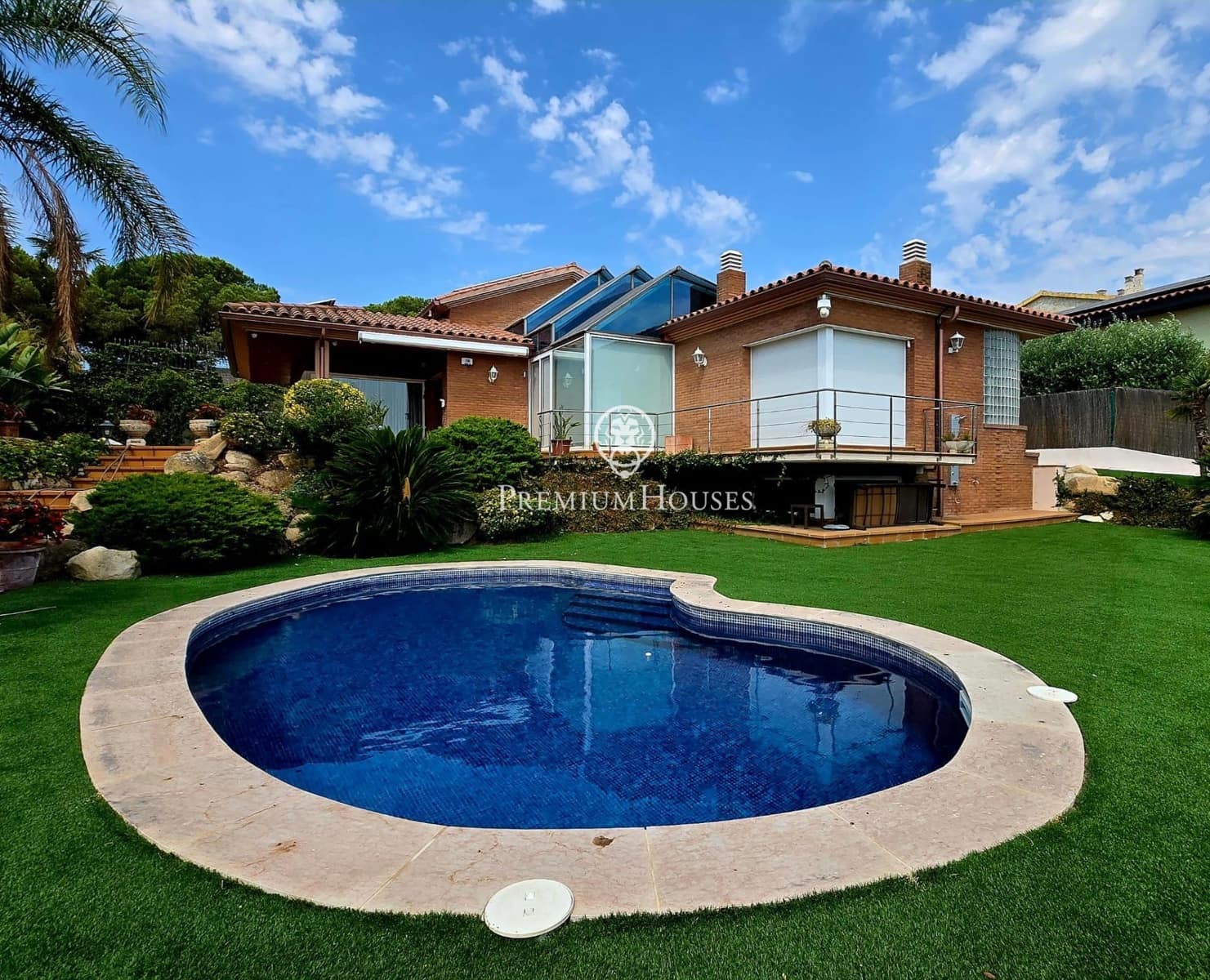5 soveværelse Villa til salg i Calella med swimmingpool garage - € 1.150.000 (Ref: 10139748)