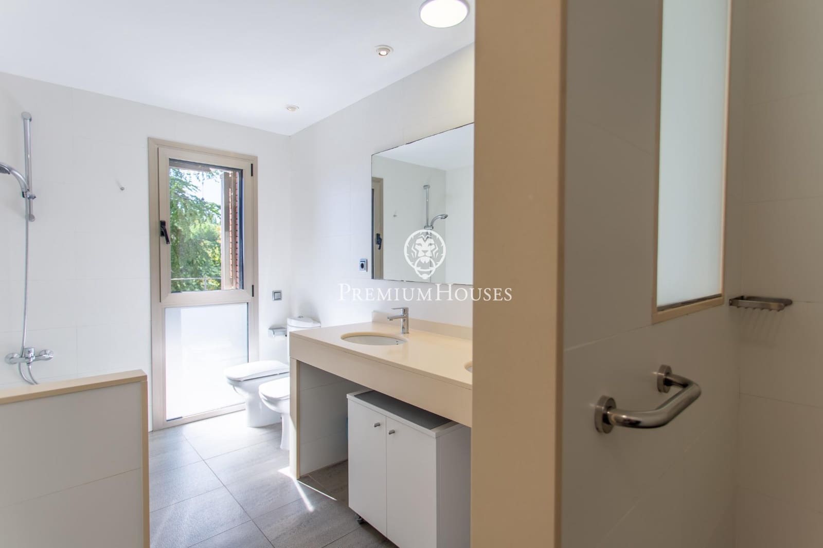 5 soverom Villa til salgs i Arenys de Mar med svømmebasseng garasje - € 850 000 (Ref: 10155308)
