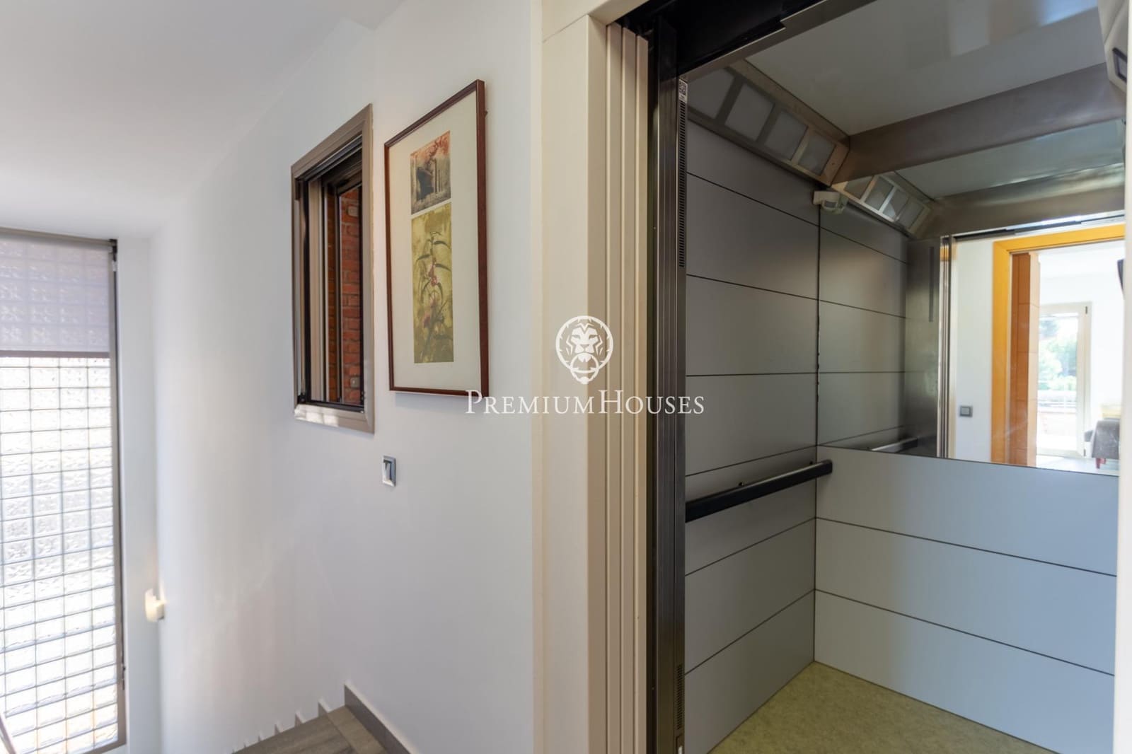5 soverom Villa til salgs i Arenys de Mar med svømmebasseng garasje - € 850 000 (Ref: 10155308)