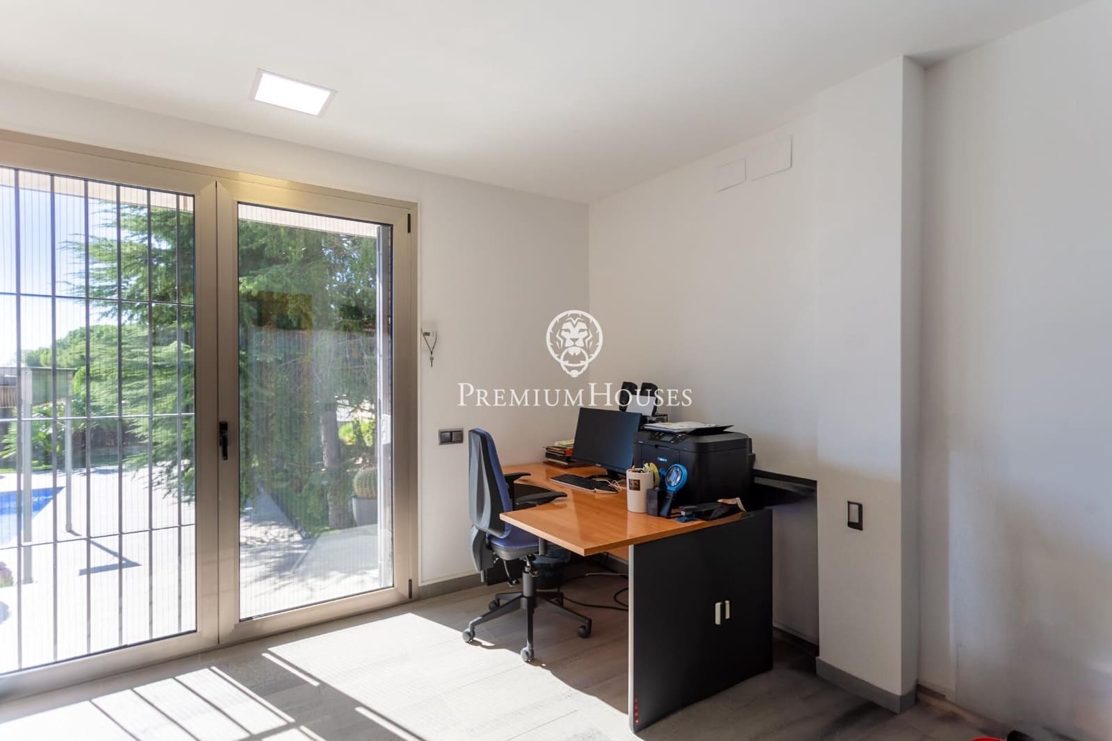 5 soverom Villa til salgs i Arenys de Mar med svømmebasseng garasje - € 850 000 (Ref: 10155308)