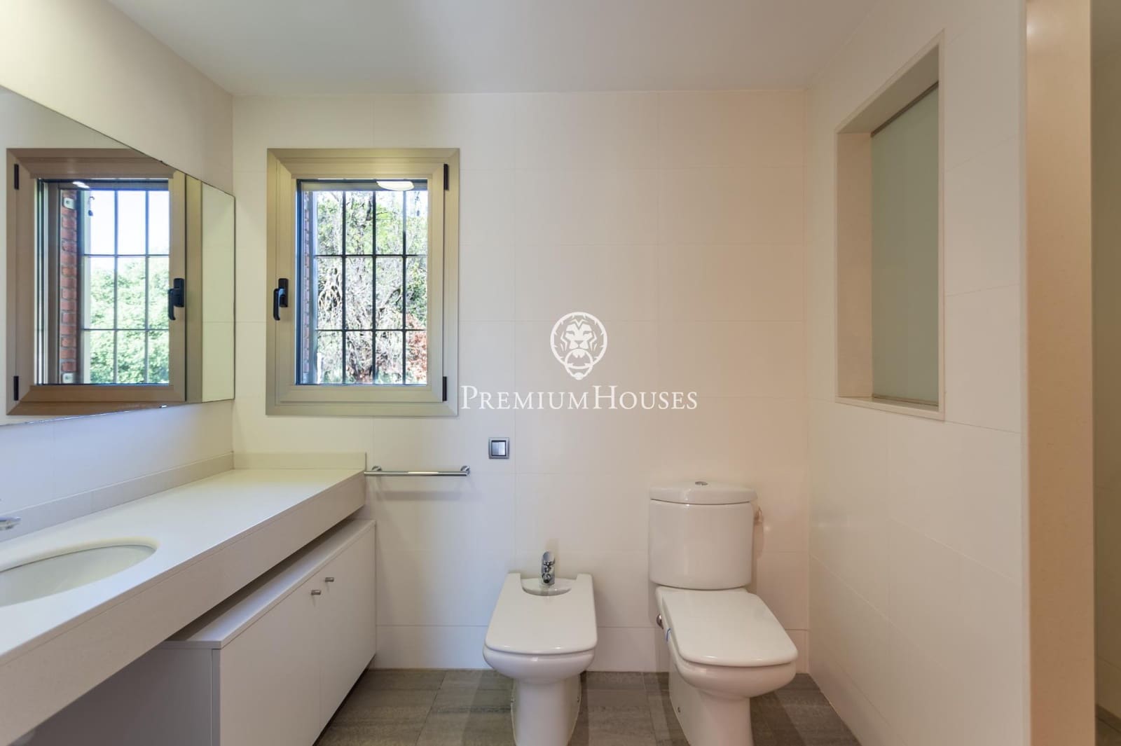 5 soverom Villa til salgs i Arenys de Mar med svømmebasseng garasje - € 850 000 (Ref: 10155308)