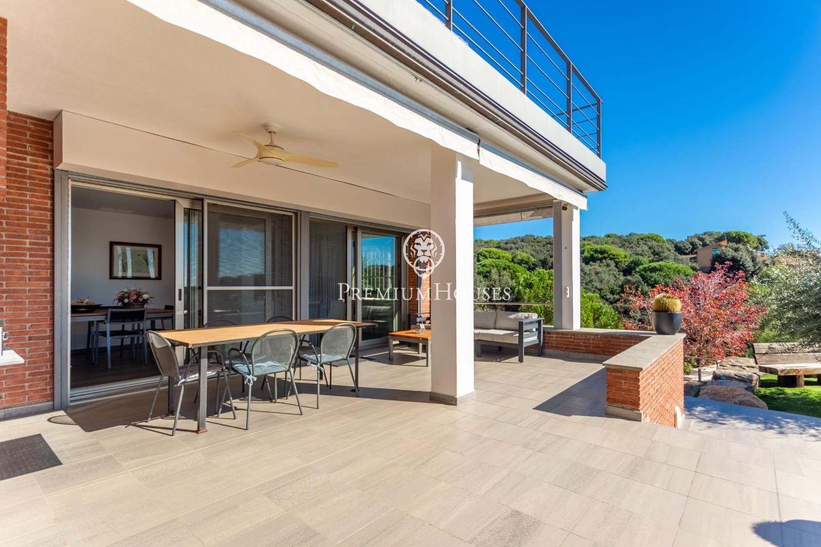 5 soverom Villa til salgs i Arenys de Mar med svømmebasseng garasje - € 850 000 (Ref: 10155308)