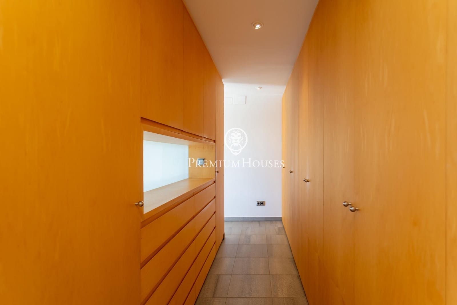 5 soverom Villa til salgs i Arenys de Mar med svømmebasseng garasje - € 850 000 (Ref: 10155308)