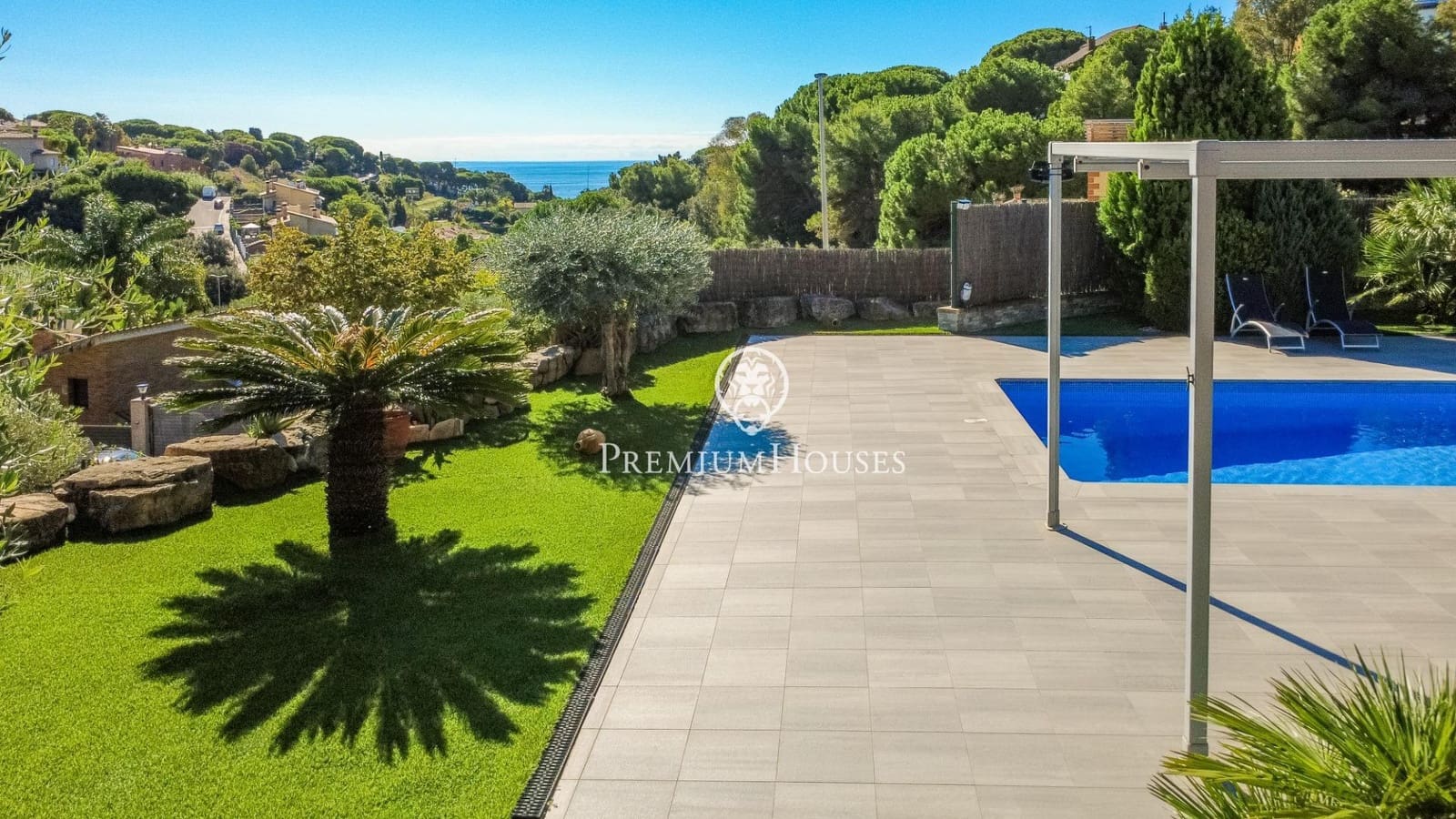 5 soverom Villa til salgs i Arenys de Mar med svømmebasseng garasje - € 850 000 (Ref: 10155308)