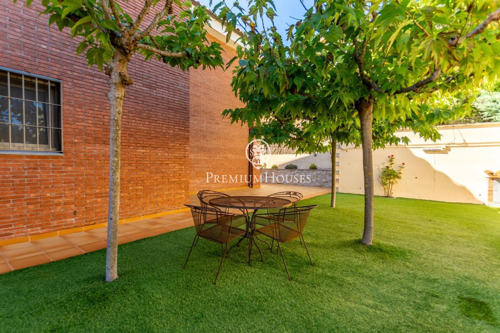 5 soverom Villa til salgs i Arenys de Mar med svømmebasseng garasje - € 850 000 (Ref: 10155308)
