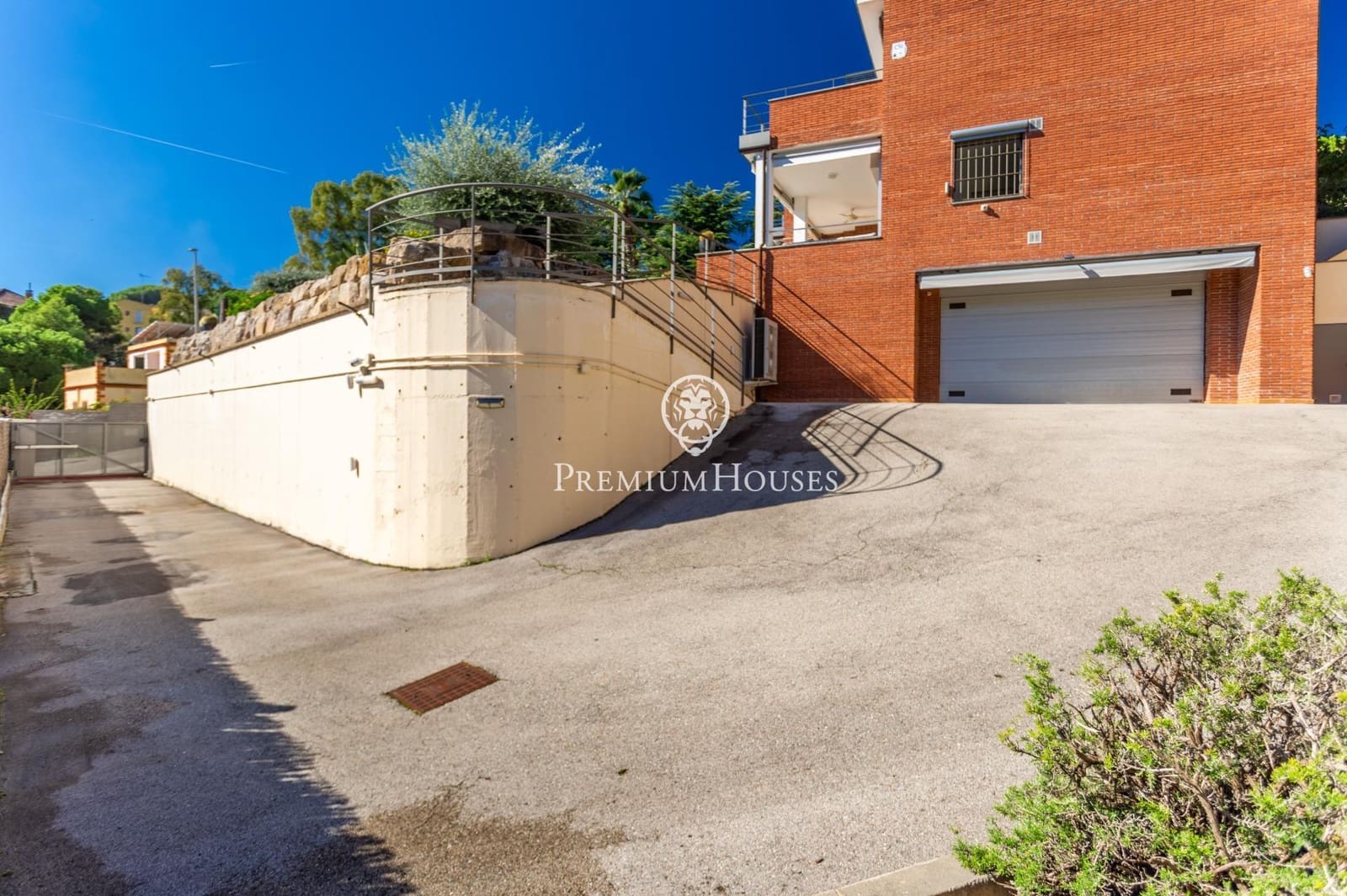 5 soverom Villa til salgs i Arenys de Mar med svømmebasseng garasje - € 850 000 (Ref: 10155308)