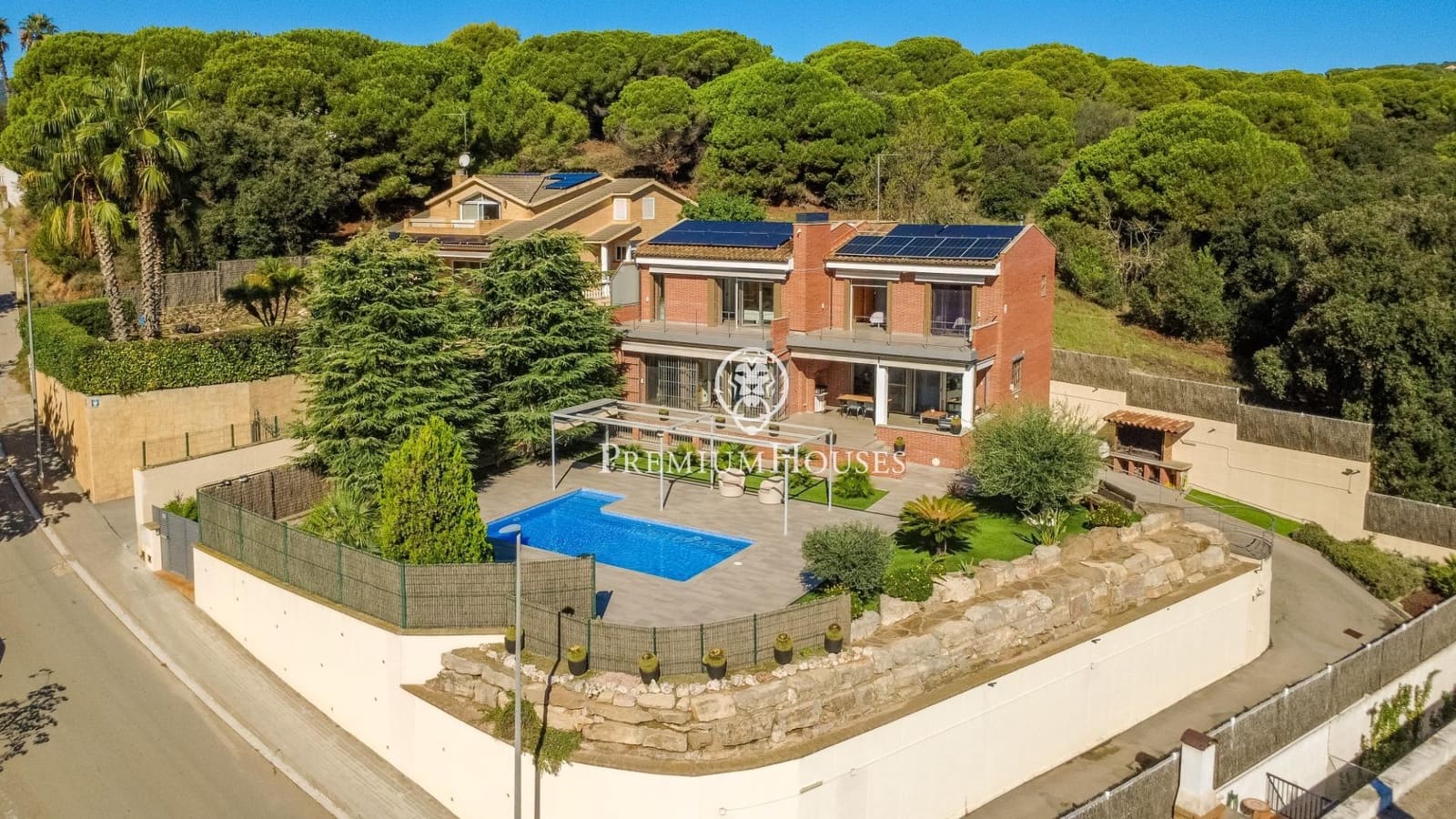 5 soverom Villa til salgs i Arenys de Mar med svømmebasseng garasje - € 850 000 (Ref: 10155308)