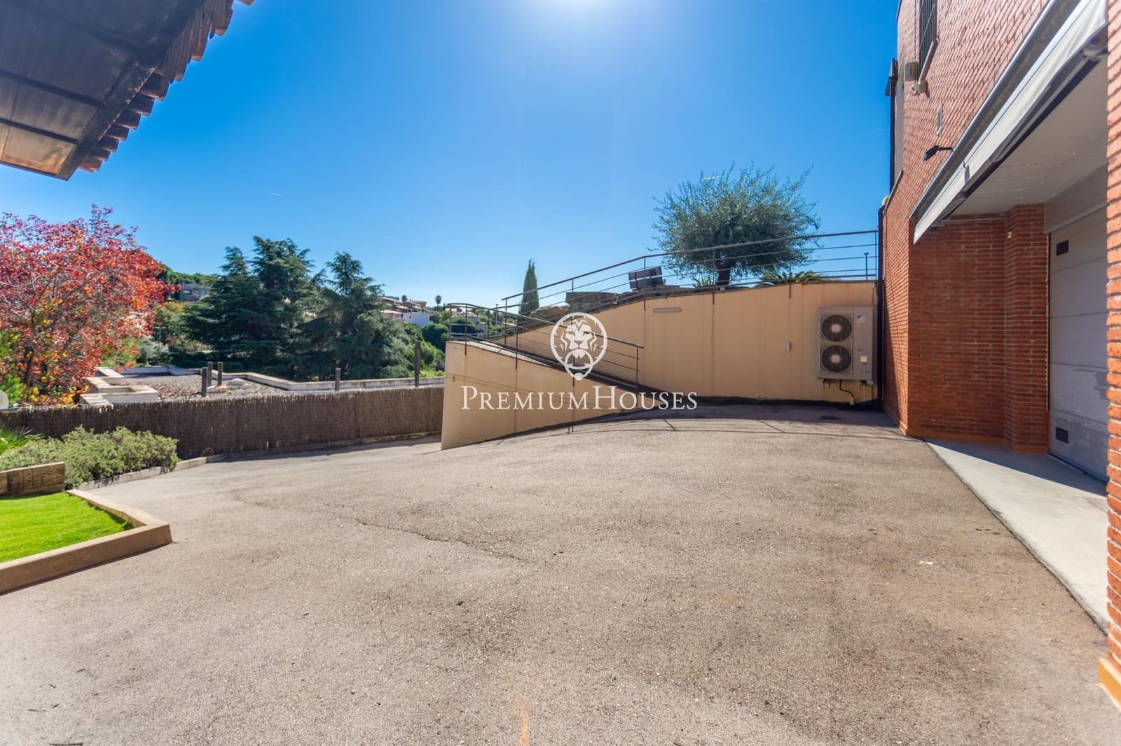 5 soverom Villa til salgs i Arenys de Mar med svømmebasseng garasje - € 850 000 (Ref: 10155308)