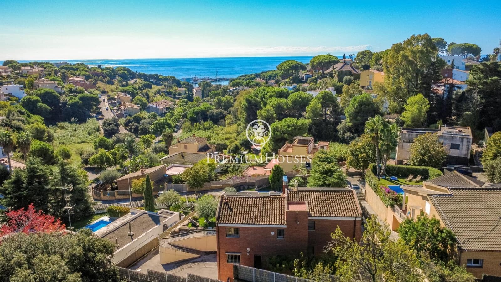 5 soverom Villa til salgs i Arenys de Mar med svømmebasseng garasje - € 850 000 (Ref: 10155308)