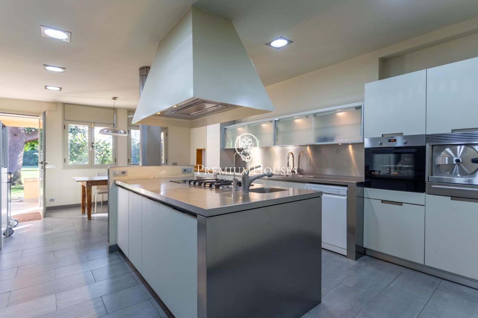 6 soverom Finca/Herregård til salgs i Cardedeu med svømmebasseng garasje - € 1 120 000 (Ref: 10159742)
