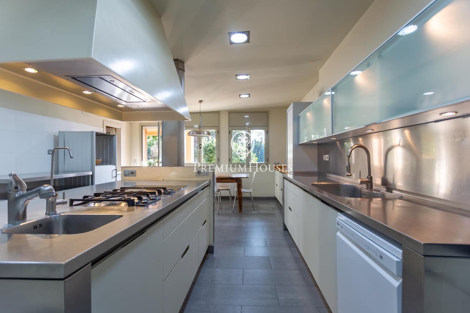 6 soverom Finca/Herregård til salgs i Cardedeu med svømmebasseng garasje - € 1 120 000 (Ref: 10159742)