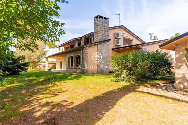 6 sovrum Finca/Hus på landet till salu i Cardedeu med pool garage - 1 120 000 € (Ref: 10159742)
