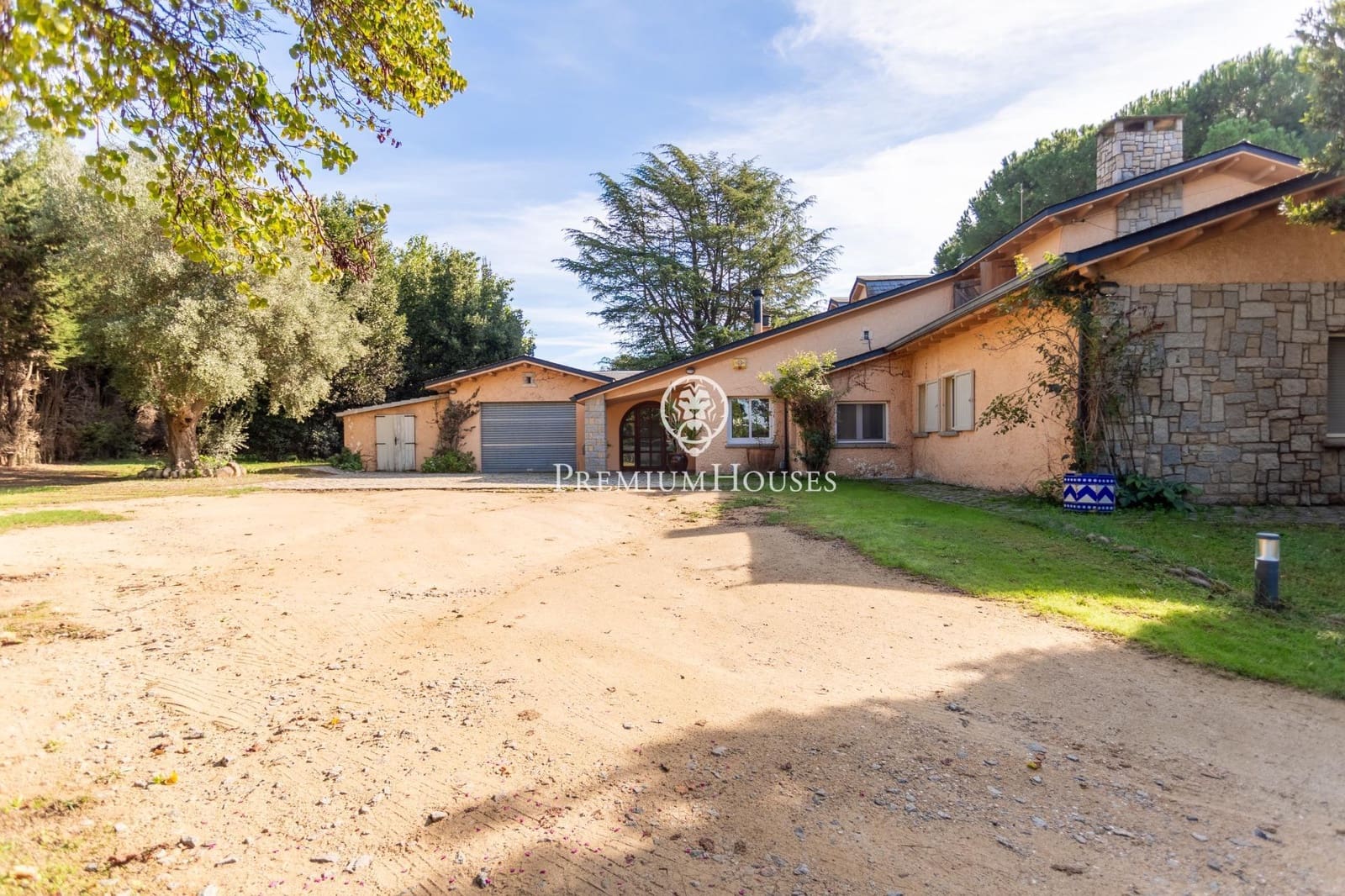 6 soverom Finca/Herregård til salgs i Cardedeu med svømmebasseng garasje - € 1 120 000 (Ref: 10159742)