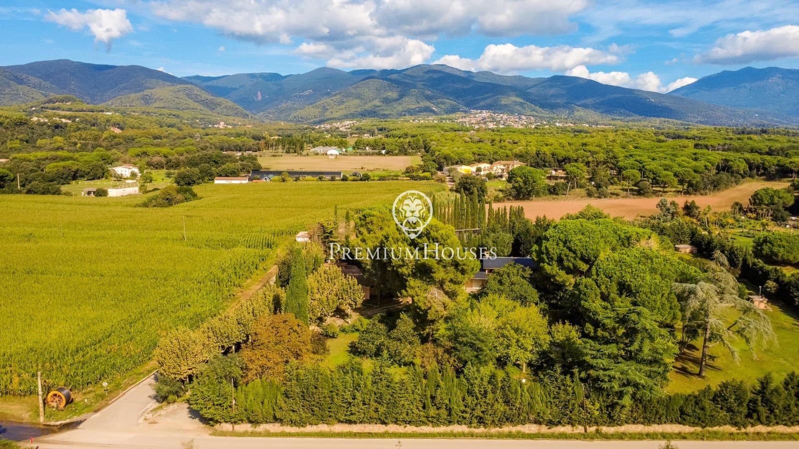 6 soverom Finca/Herregård til salgs i Cardedeu med svømmebasseng garasje - € 1 120 000 (Ref: 10159742)