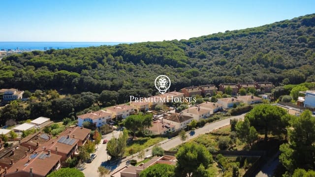 Działka budowlana na sprzedaż w Argentona - 295 000 € (Ref: 10166712)