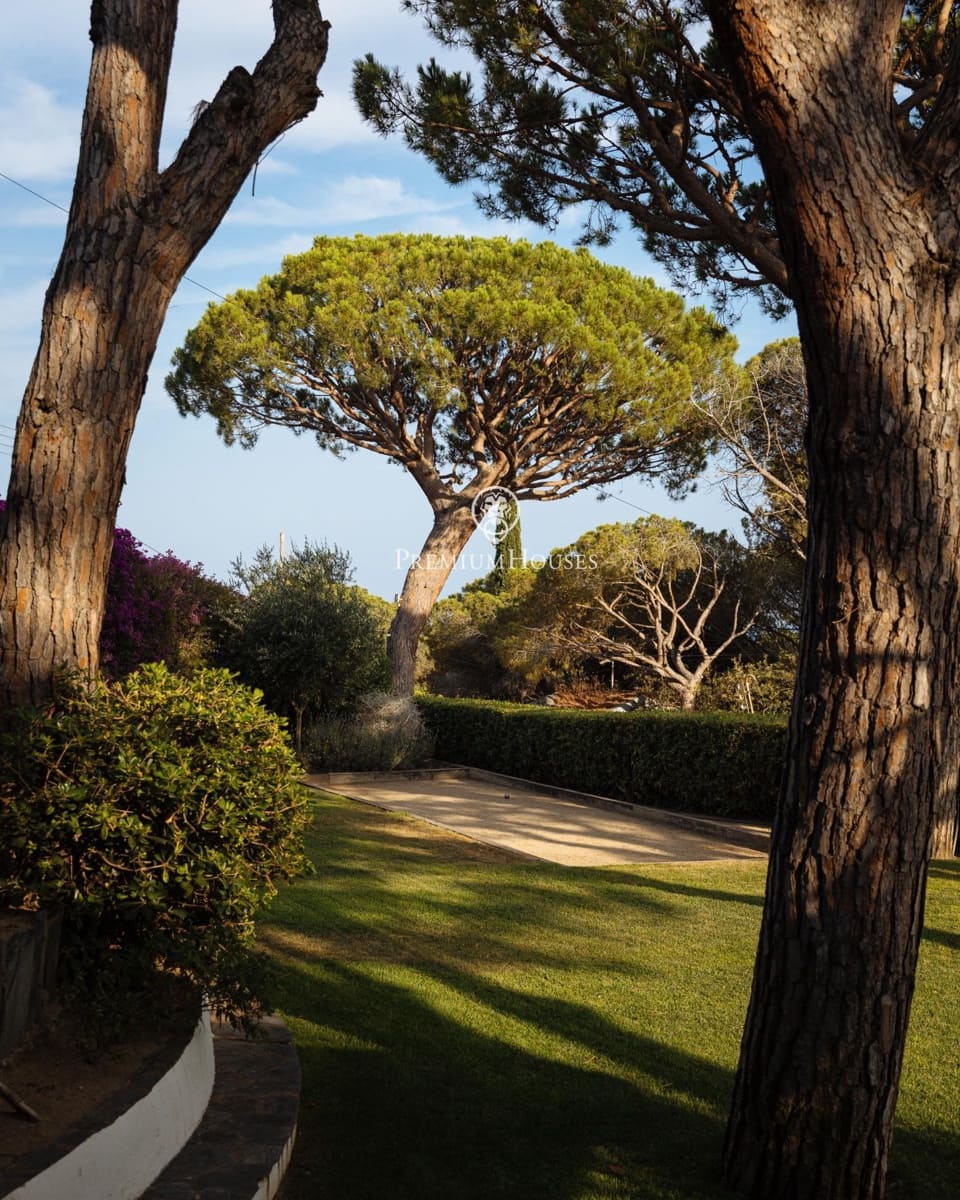 5 soverom Villa til salgs i Cabrera de Mar med svømmebasseng garasje - € 1 995 000 (Ref: 10168471)