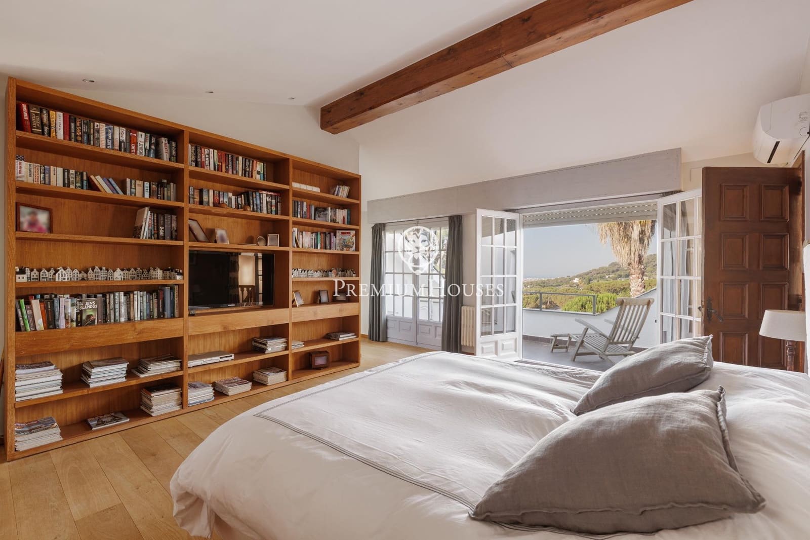 5 soverom Villa til salgs i Cabrera de Mar med svømmebasseng garasje - € 1 995 000 (Ref: 10168471)
