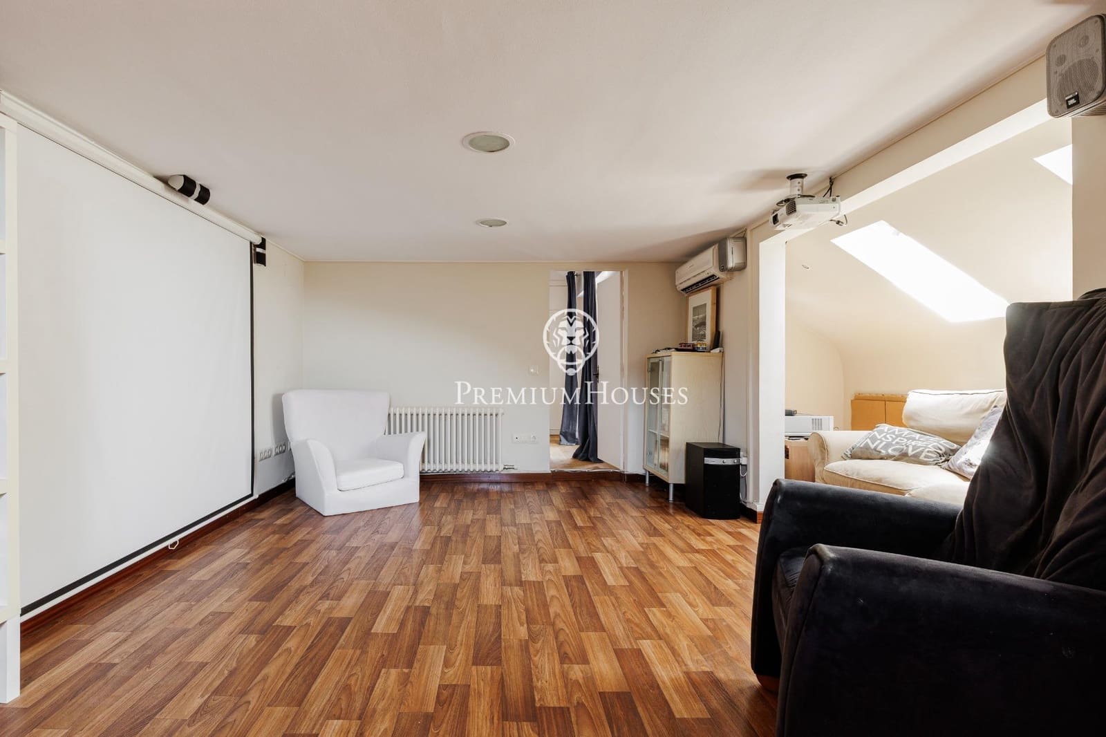 5 soverom Villa til salgs i Cabrera de Mar med svømmebasseng garasje - € 1 995 000 (Ref: 10168471)