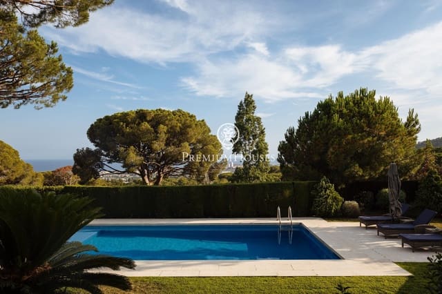 5 soverom Villa til salgs i Cabrera de Mar med svømmebasseng garasje - € 1 995 000 (Ref: 10168471)