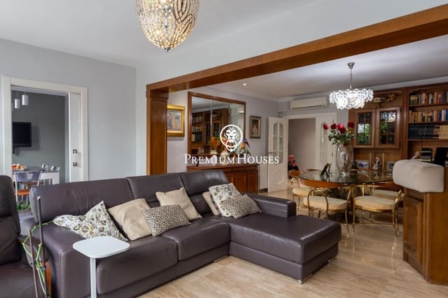 4 slaapkamer Huis te koop in Mataró met zwembad garage - € 720.000 (Ref: 10173985)