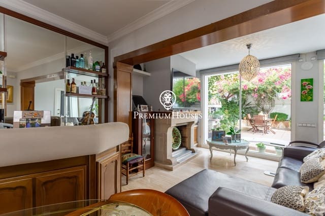 4 slaapkamer Huis te koop in Mataró met zwembad garage - € 720.000 (Ref: 10173985)