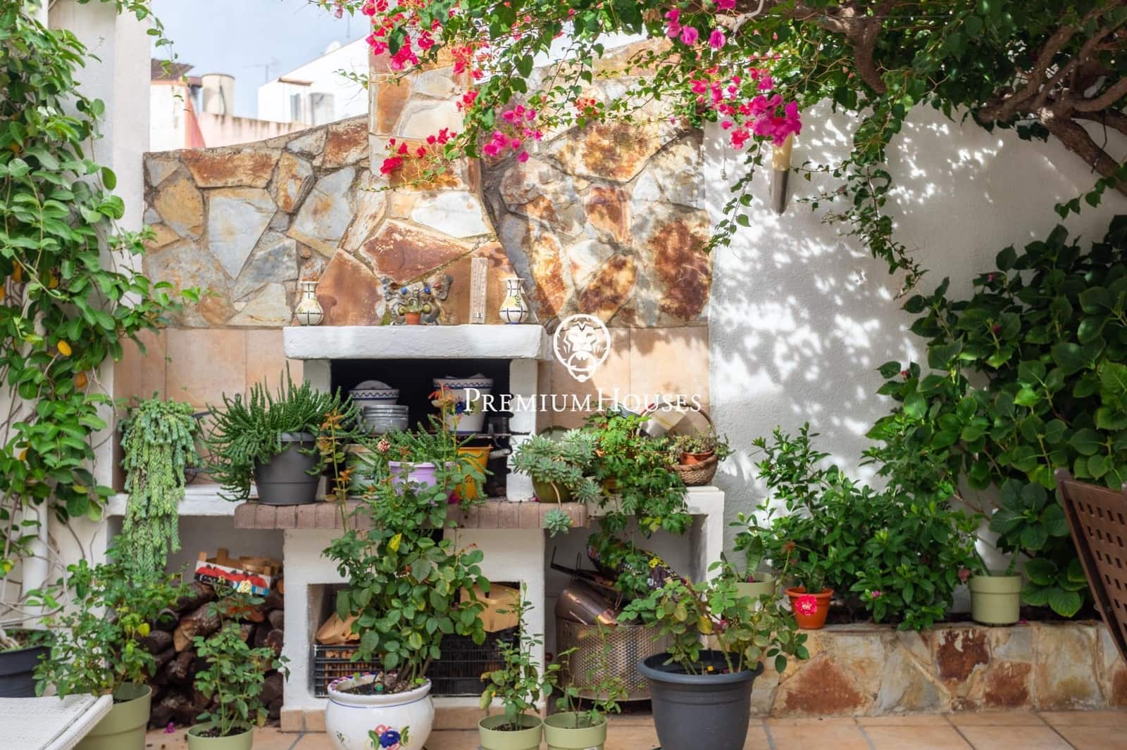 4 slaapkamer Huis te koop in Mataro met zwembad garage - € 720.000 (Ref: 10173985)