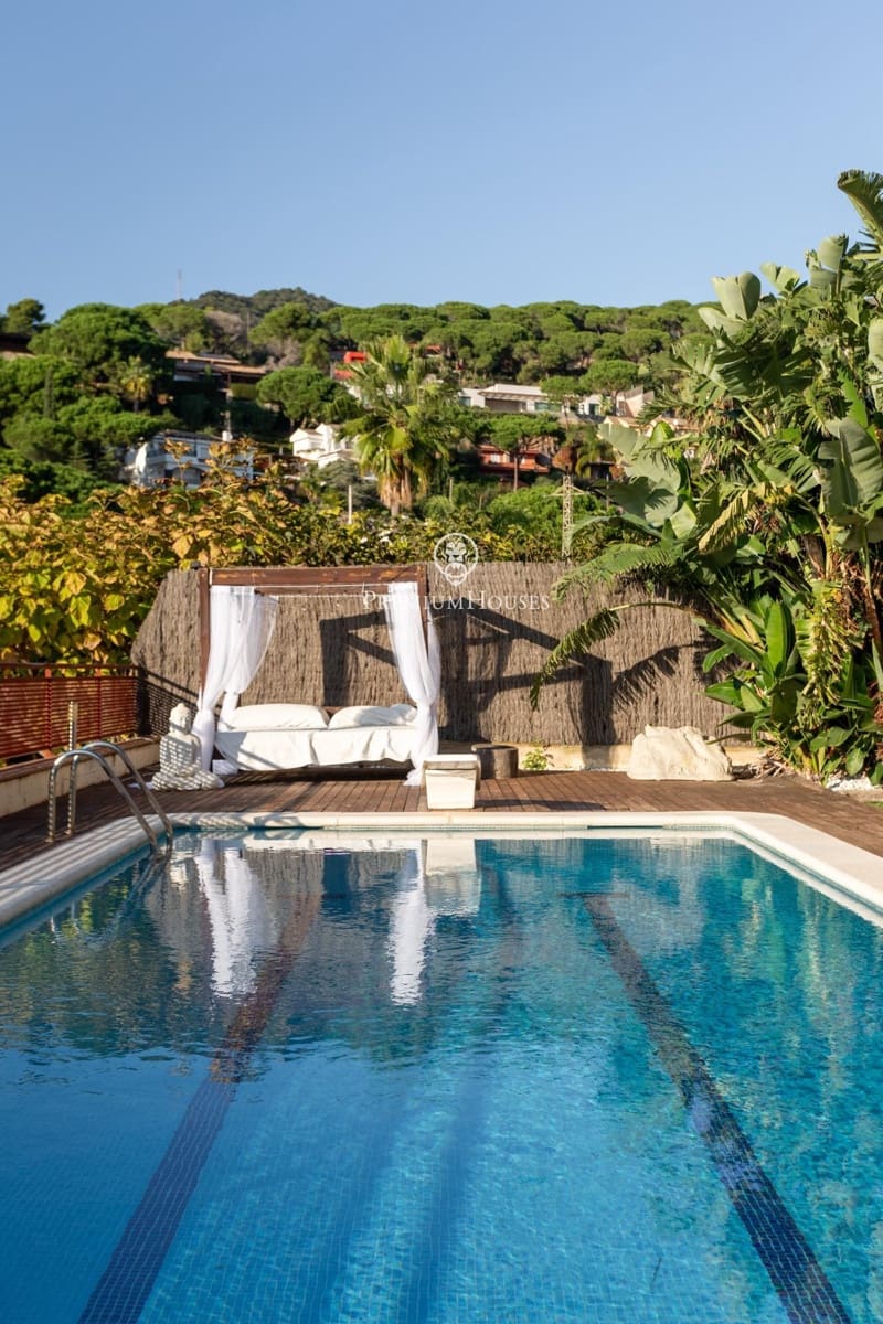 4 Zimmer Villa zu verkaufen in Cabrils mit Pool - 950.000 € (Ref: 10184988)