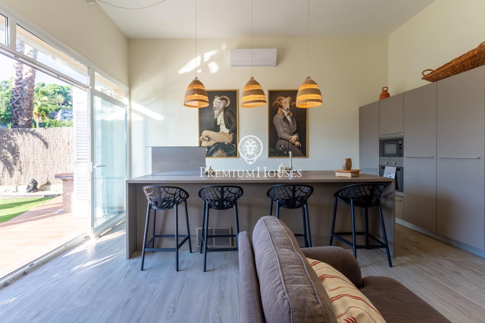 4 Zimmer Villa zu verkaufen in Cabrils mit Pool - 950.000 € (Ref: 10184988)
