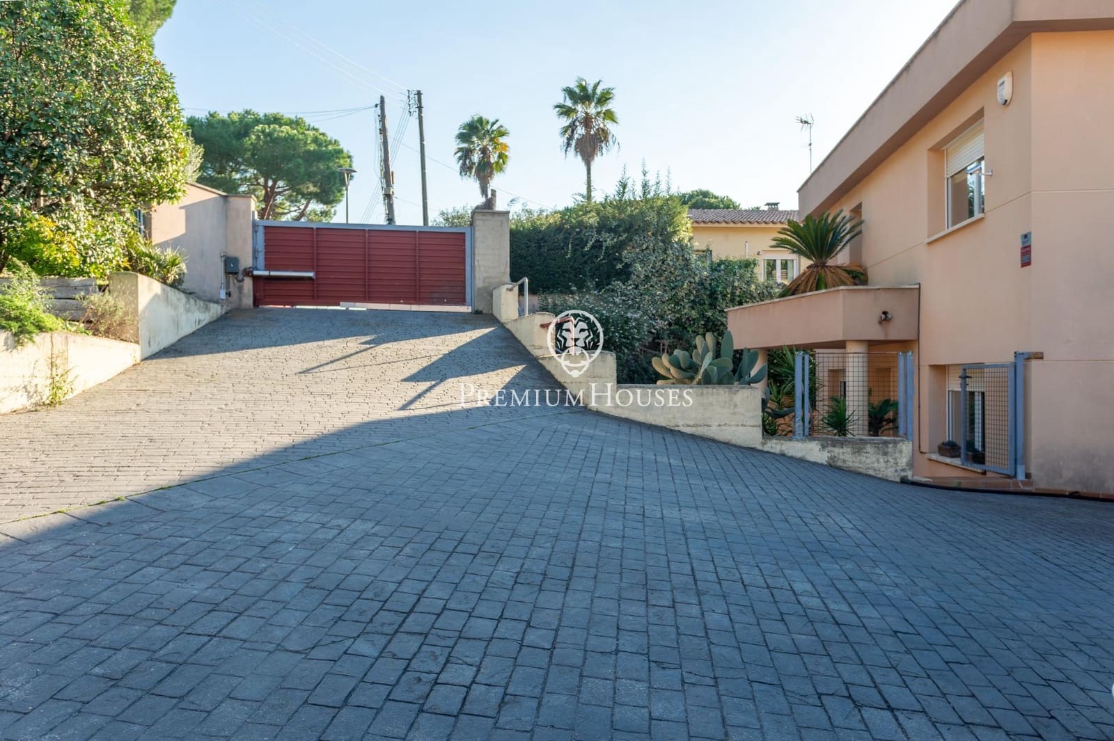 4 Zimmer Villa zu verkaufen in Cabrils mit Pool - 950.000 € (Ref: 10184988)