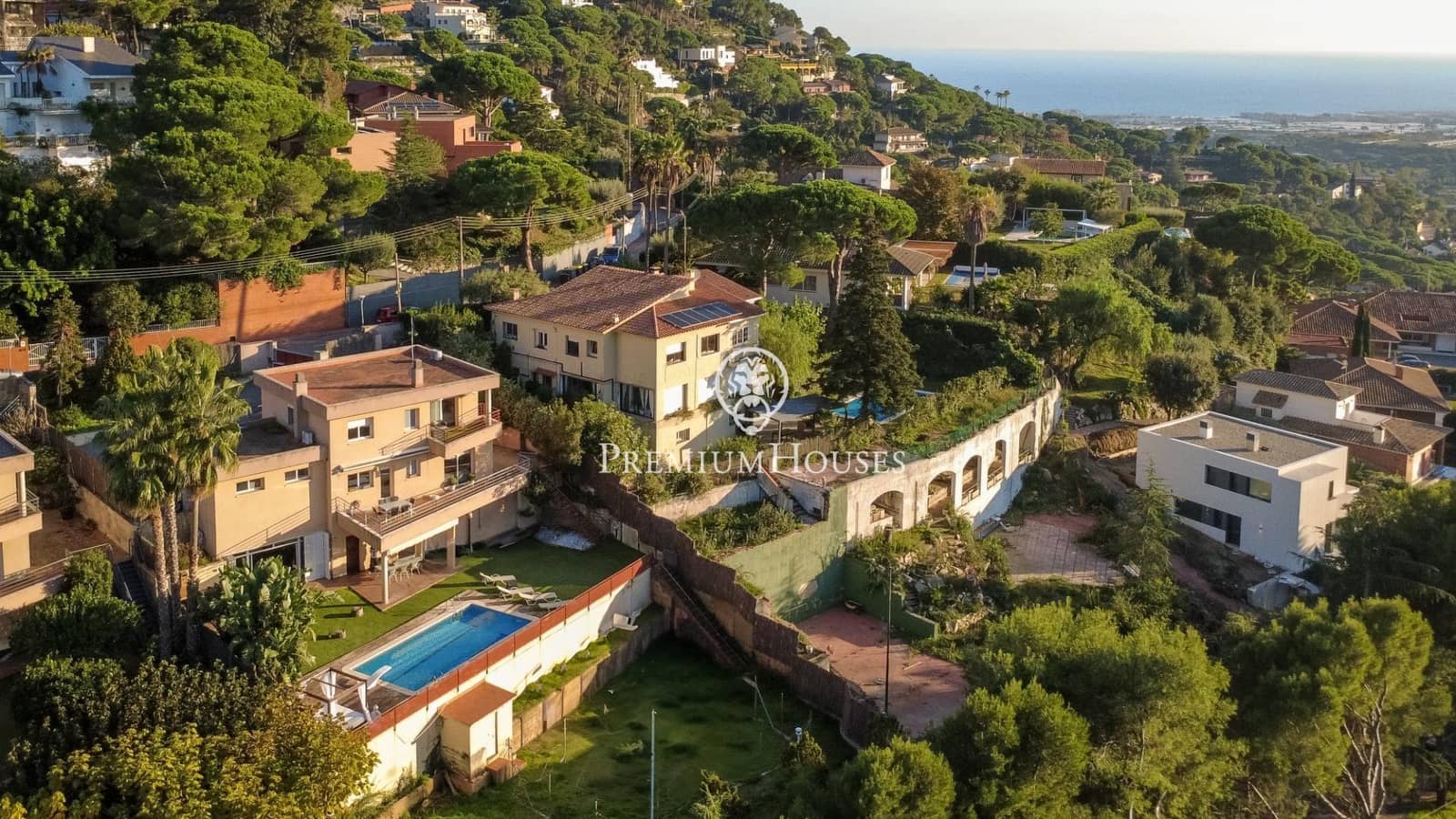 4 Zimmer Villa zu verkaufen in Cabrils mit Pool - 950.000 € (Ref: 10184988)