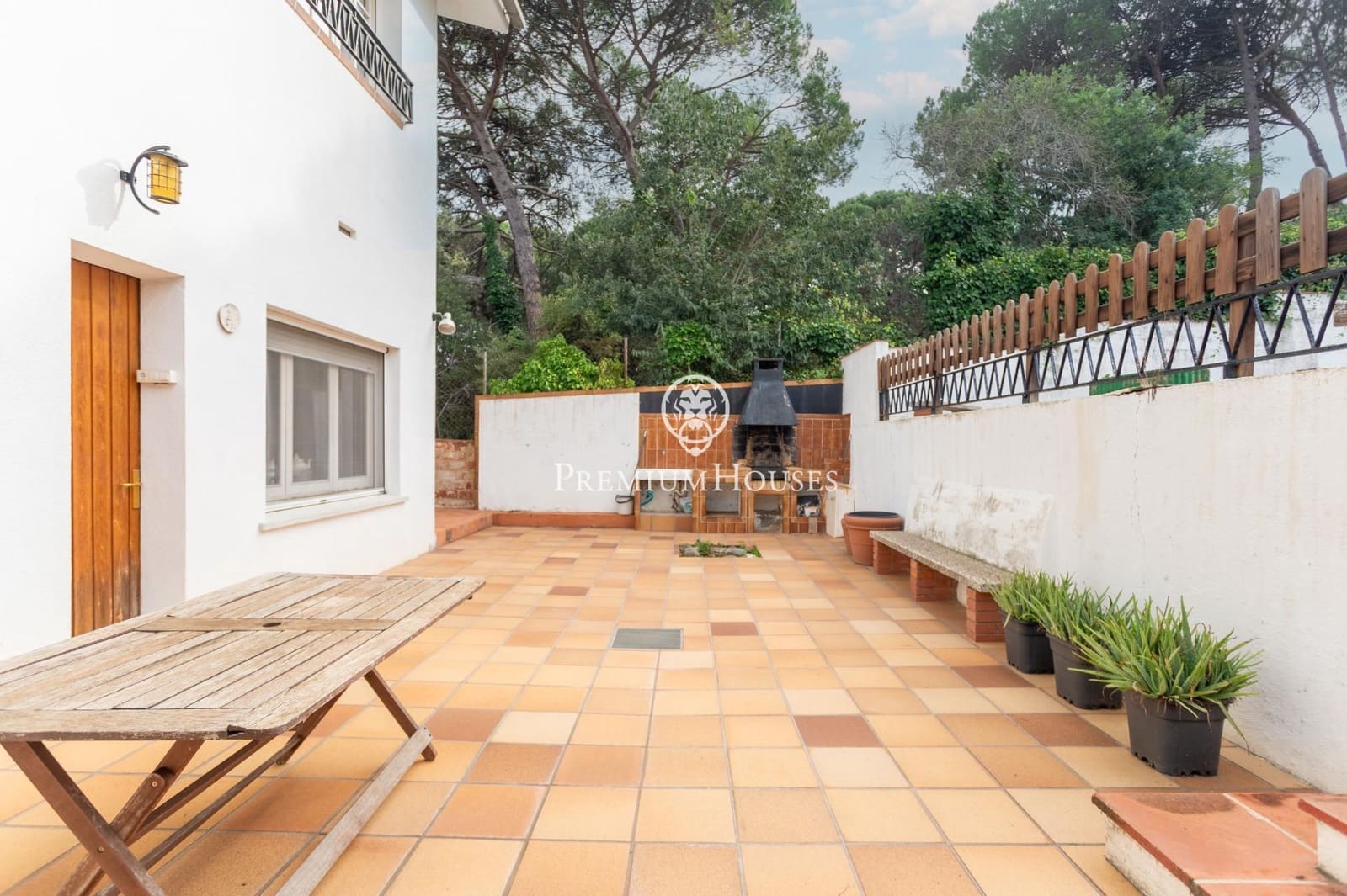 5 chambre Villa/Maison Mitoyenne à vendre à Vallromanes avec piscine garage - 460 000 € (Ref: 10187126)
