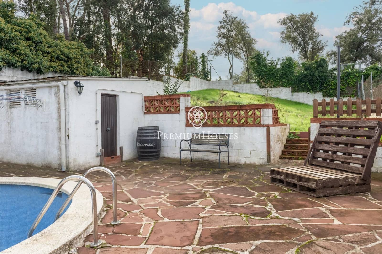5 chambre Villa/Maison Mitoyenne à vendre à Vallromanes avec piscine garage - 460 000 € (Ref: 10187126)