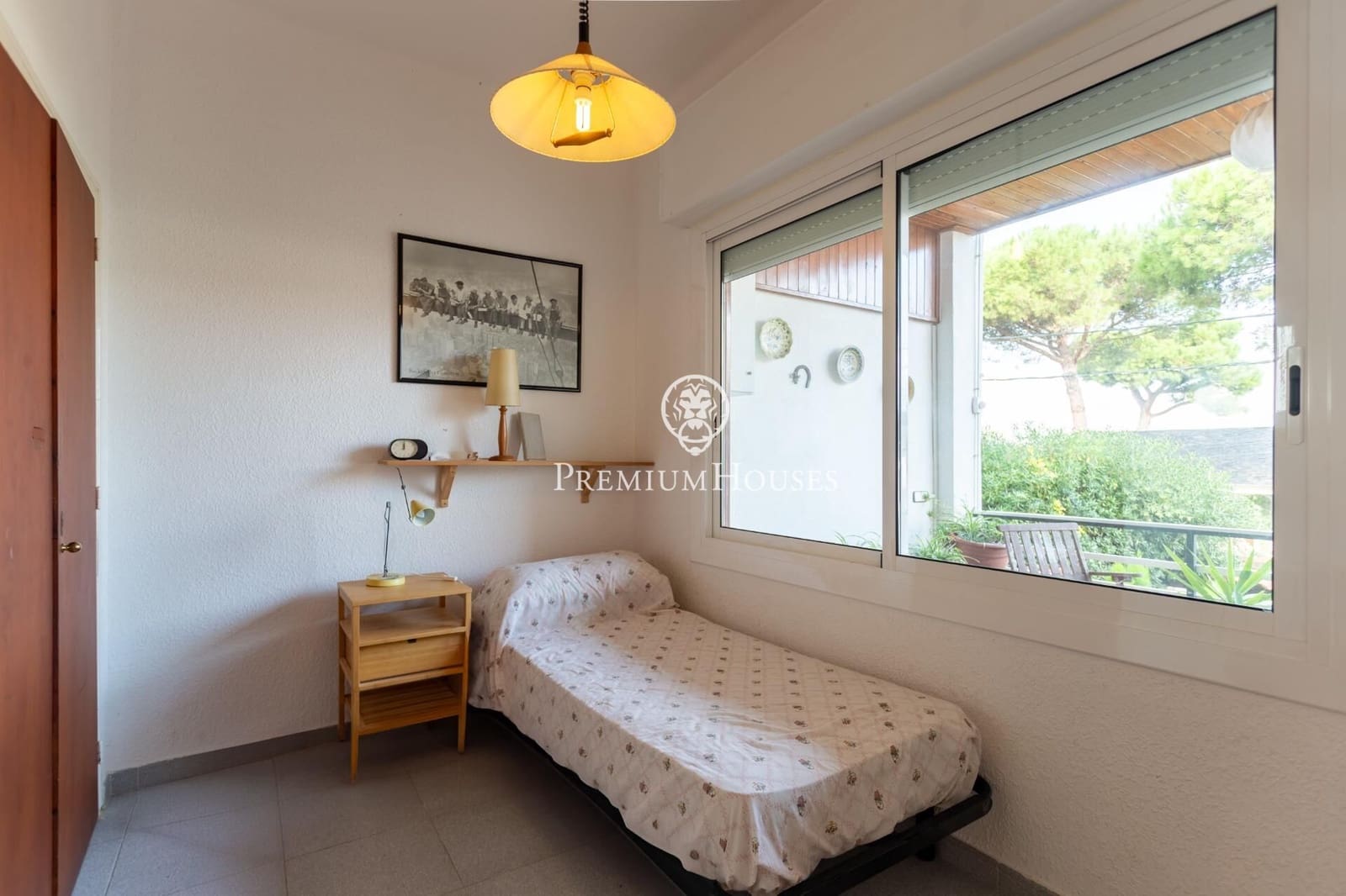 5 chambre Villa/Maison Mitoyenne à vendre à Vallromanes avec piscine garage - 460 000 € (Ref: 10187126)