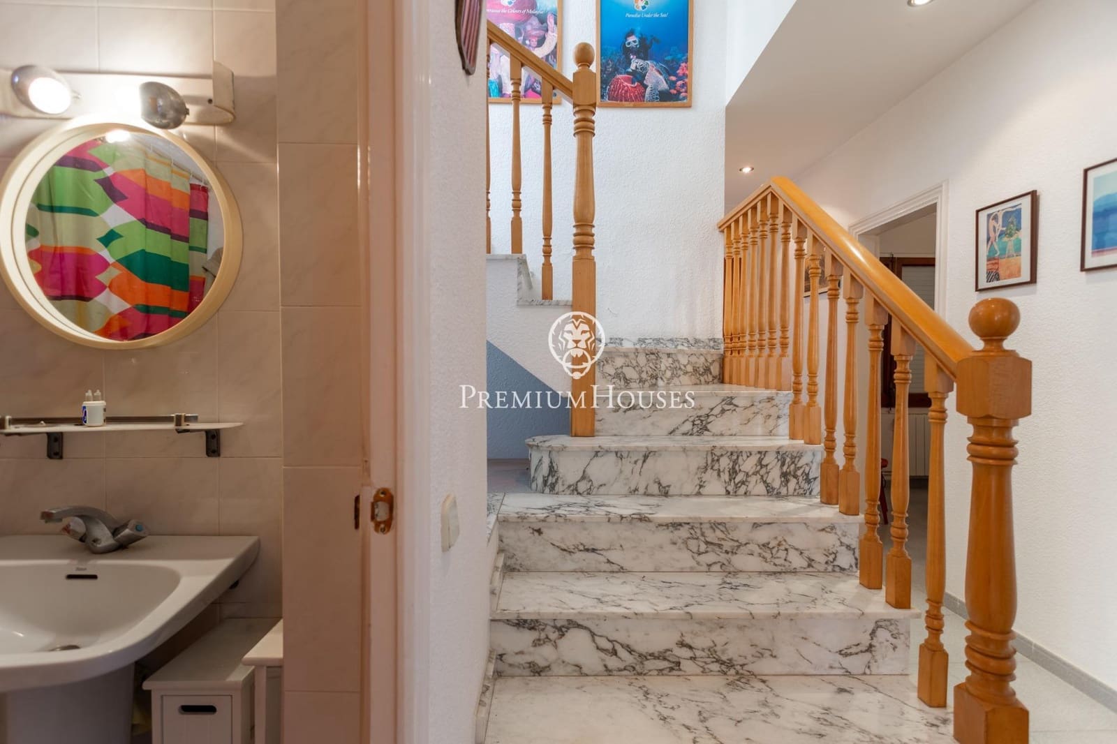 5 chambre Villa/Maison Mitoyenne à vendre à Vallromanes avec piscine garage - 460 000 € (Ref: 10187126)