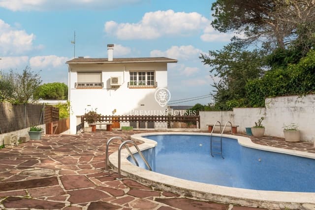 5 chambre Villa/Maison Mitoyenne à vendre à Vallromanes avec piscine garage - 460 000 € (Ref: 10187126)