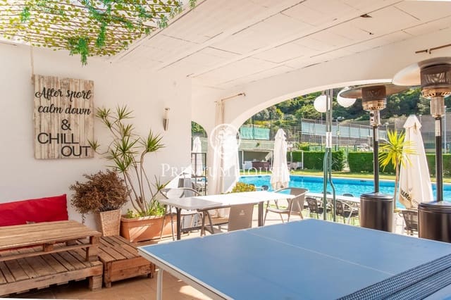 Finca/Hus på landet till salu i Cabrils med pool - 1 950 000 € (Ref: 4260811)