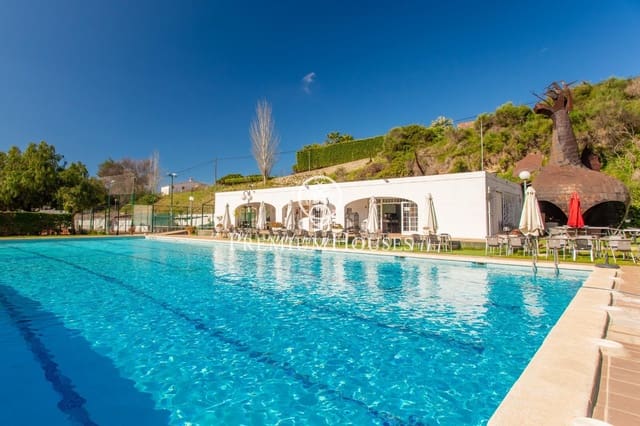 Finca/Hus på landet till salu i Cabrils med pool - 1 950 000 € (Ref: 4260811)