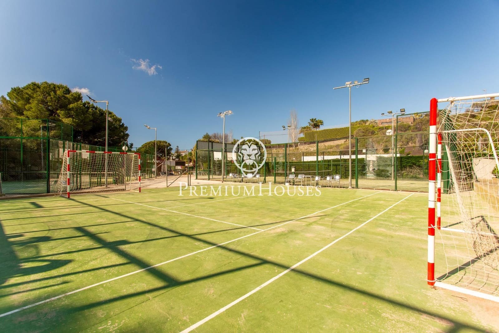 Finca/Landehus til salg i Cabrils med swimmingpool - € 1.950.000 (Ref: 4260811)