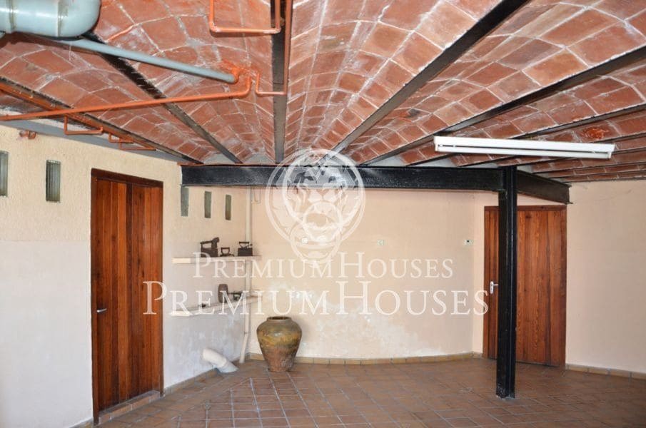 8 chambre Villa/Maison à vendre à Sant Pol de Mar avec piscine garage - 2 100 000 € (Ref: 4260944)