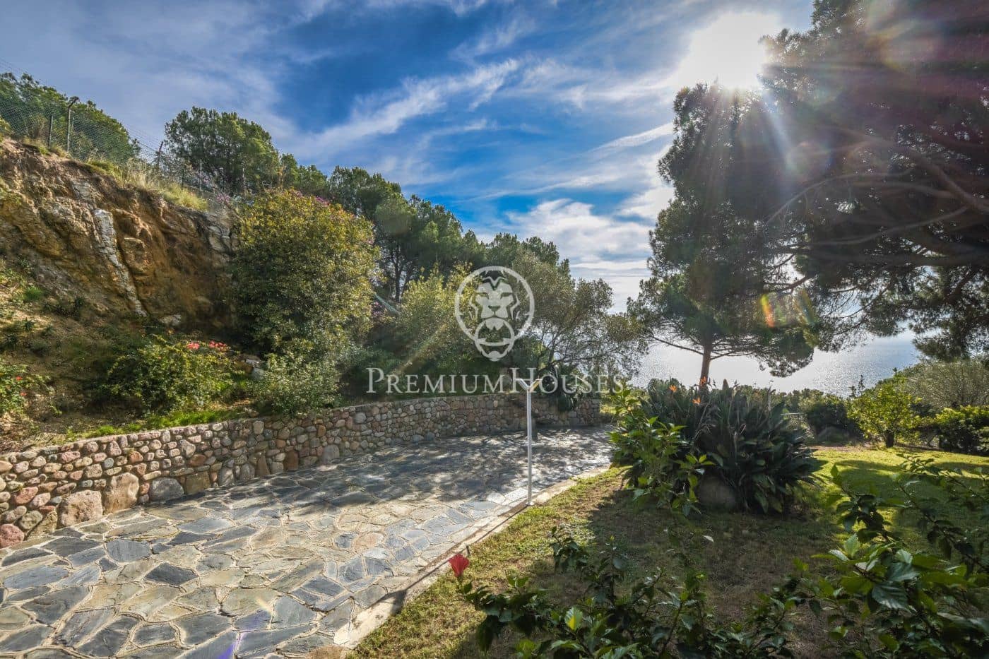 8 chambre Villa/Maison à vendre à Sant Pol de Mar avec piscine garage - 2 100 000 € (Ref: 4260944)