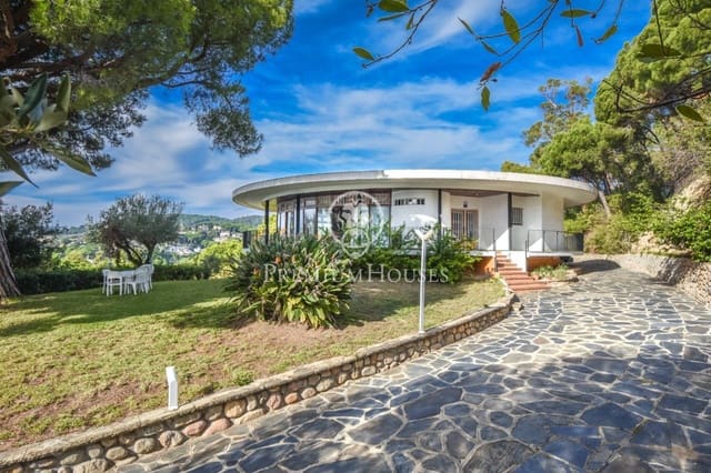 8 quarto Moradia para venda em Sant Pol de Mar com piscina garagem - 2 100 000 € (Ref: 4260944)